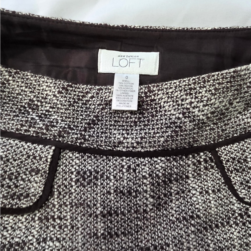 ANN TAYLOR LOFT
Brown and Cream Tweed Skirt Set - Picture 6 of 14